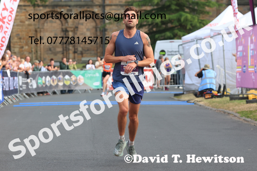 Durham City Run 10k, 2026 Durham City Run 5k and 10k, Durham. Photo: David T. Hewitson/Sports for All Pics